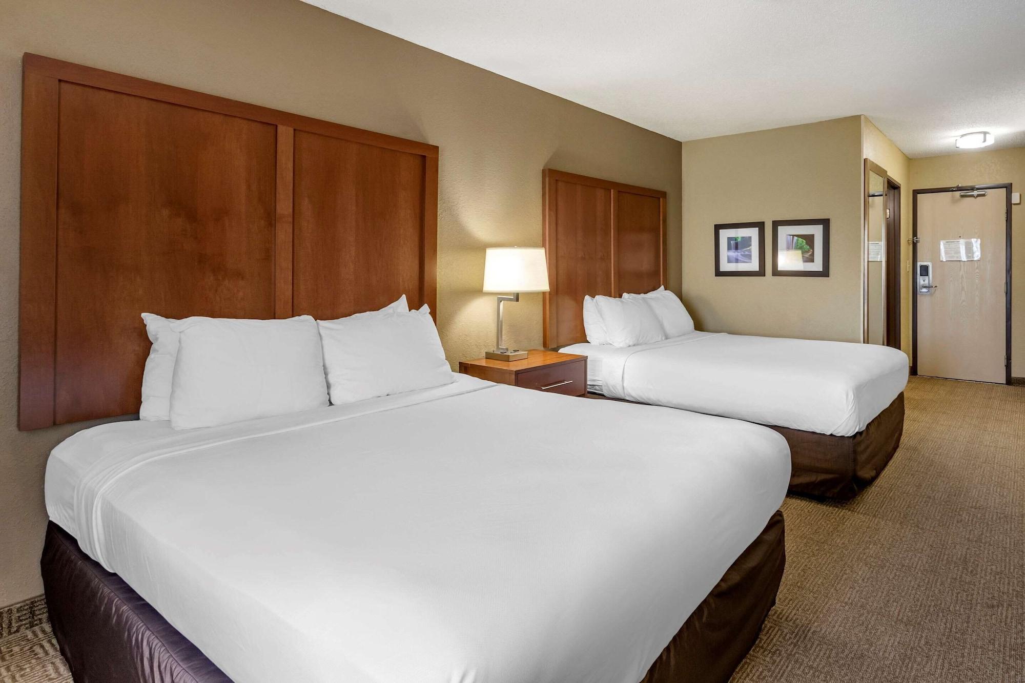 Comfort Inn Moline - Quad Cities Экстерьер фото