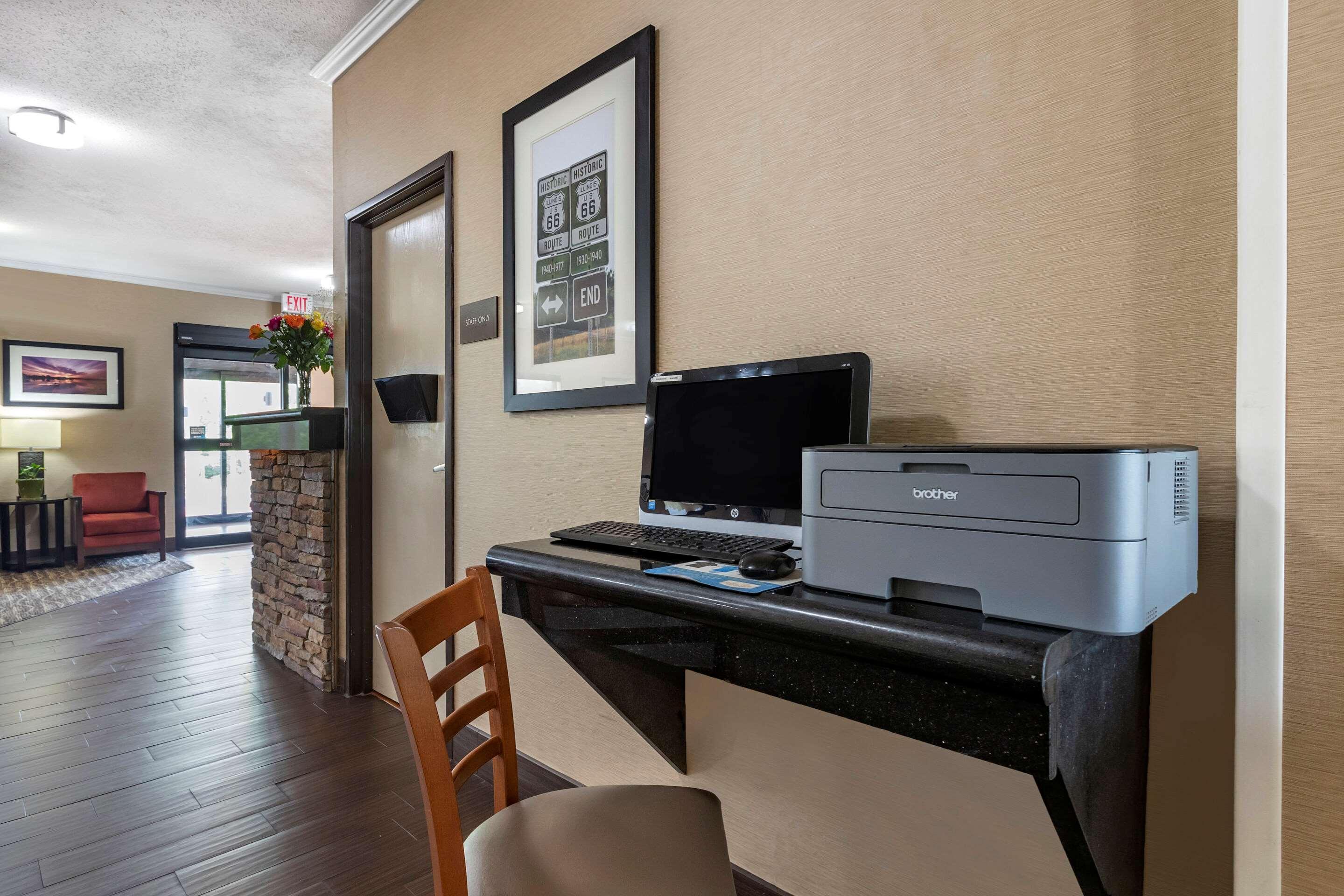 Comfort Inn Moline - Quad Cities Экстерьер фото
