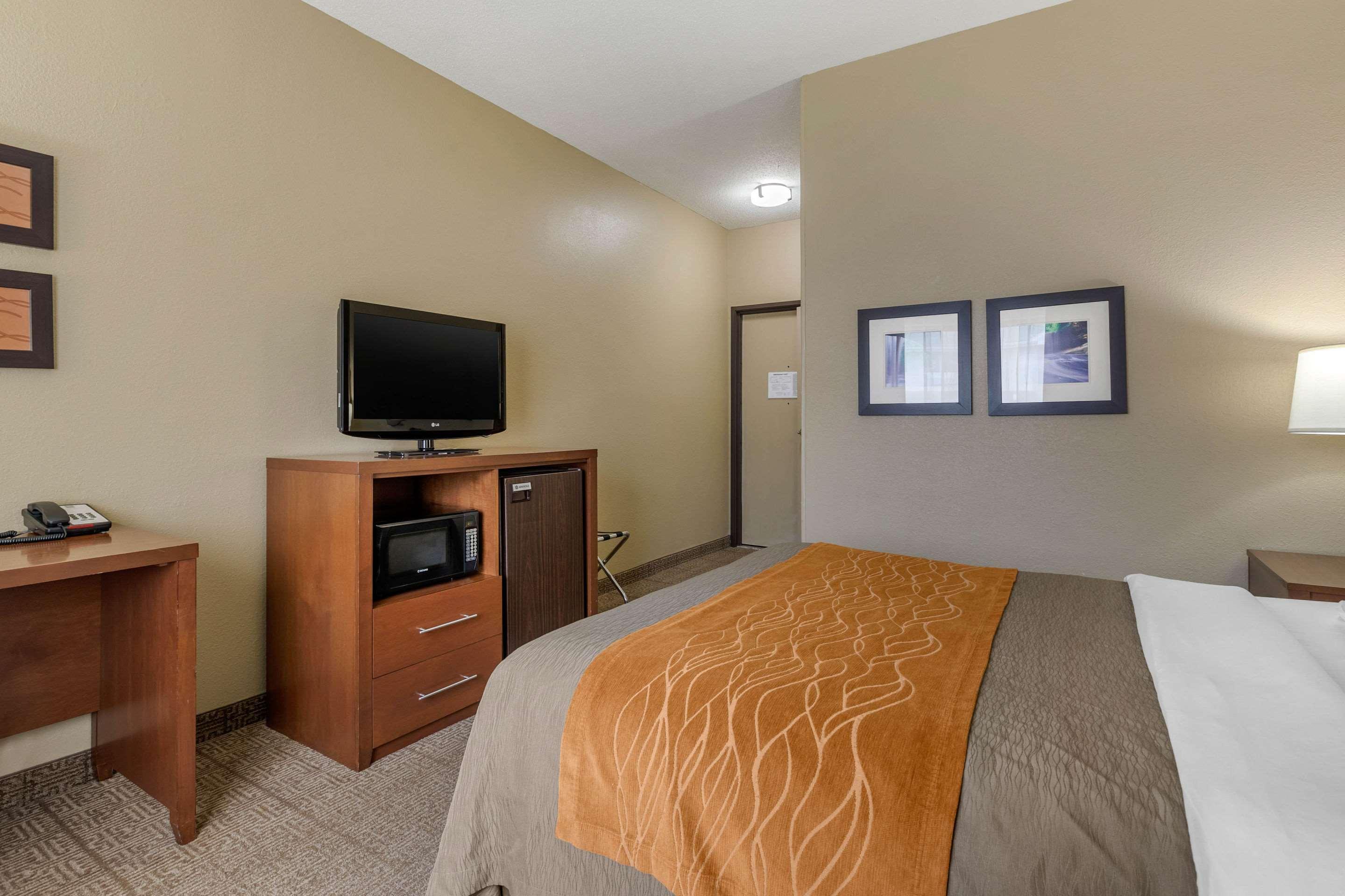 Comfort Inn Moline - Quad Cities Экстерьер фото