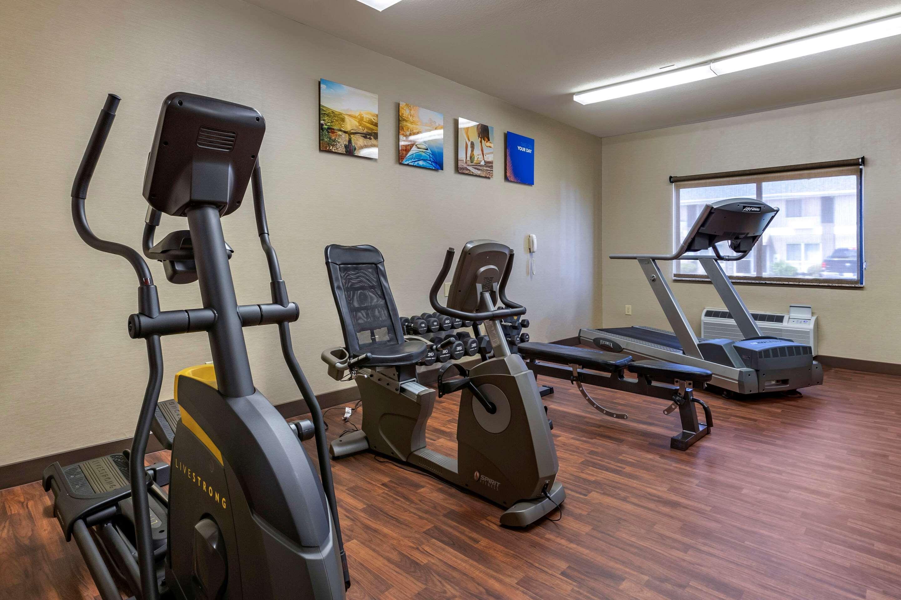 Comfort Inn Moline - Quad Cities Экстерьер фото