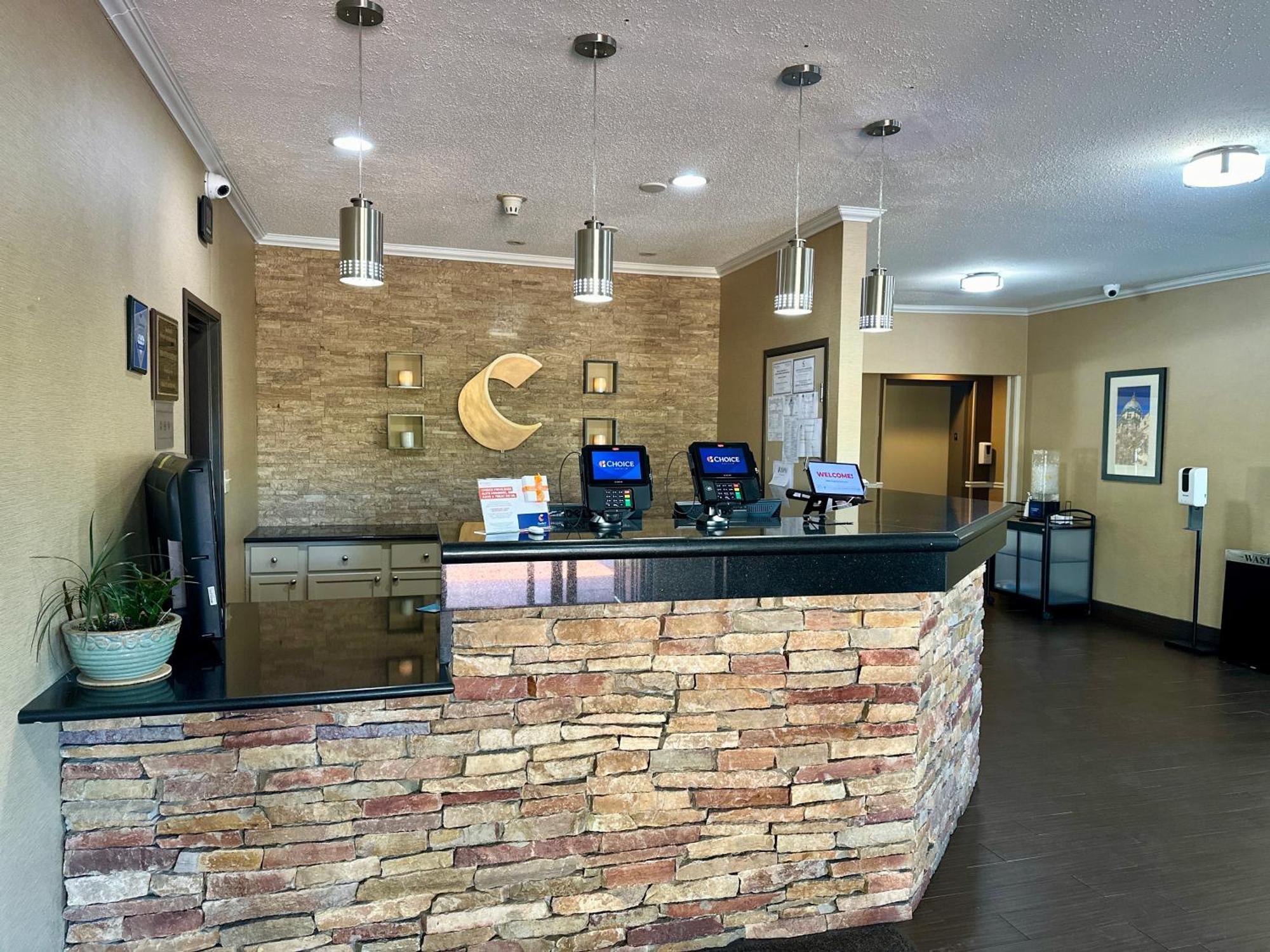 Comfort Inn Moline - Quad Cities Экстерьер фото