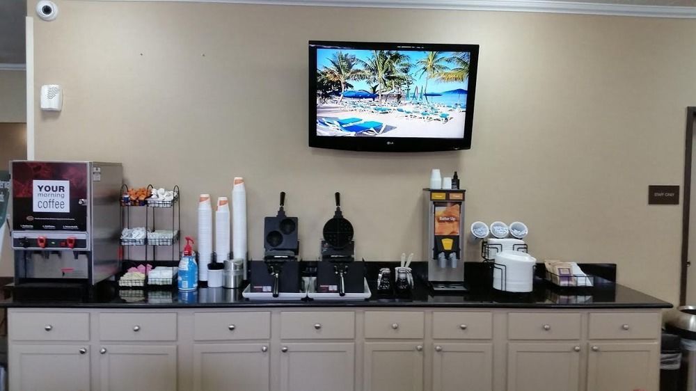 Comfort Inn Moline - Quad Cities Экстерьер фото
